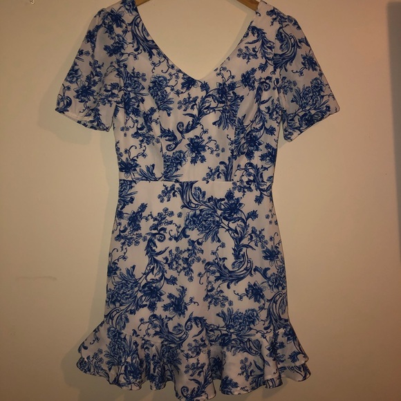 City Studio Puff Sleeve Blue And White Floral Print Dress Size 7 - Picture 4 of 7